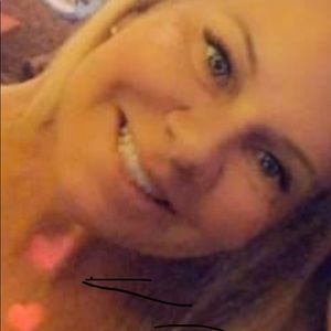 Meet your Posher, Candace